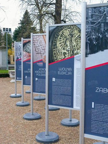 Tysiąc lat w plenerze. Archiwalne skarby wśród barokowych ogrodów